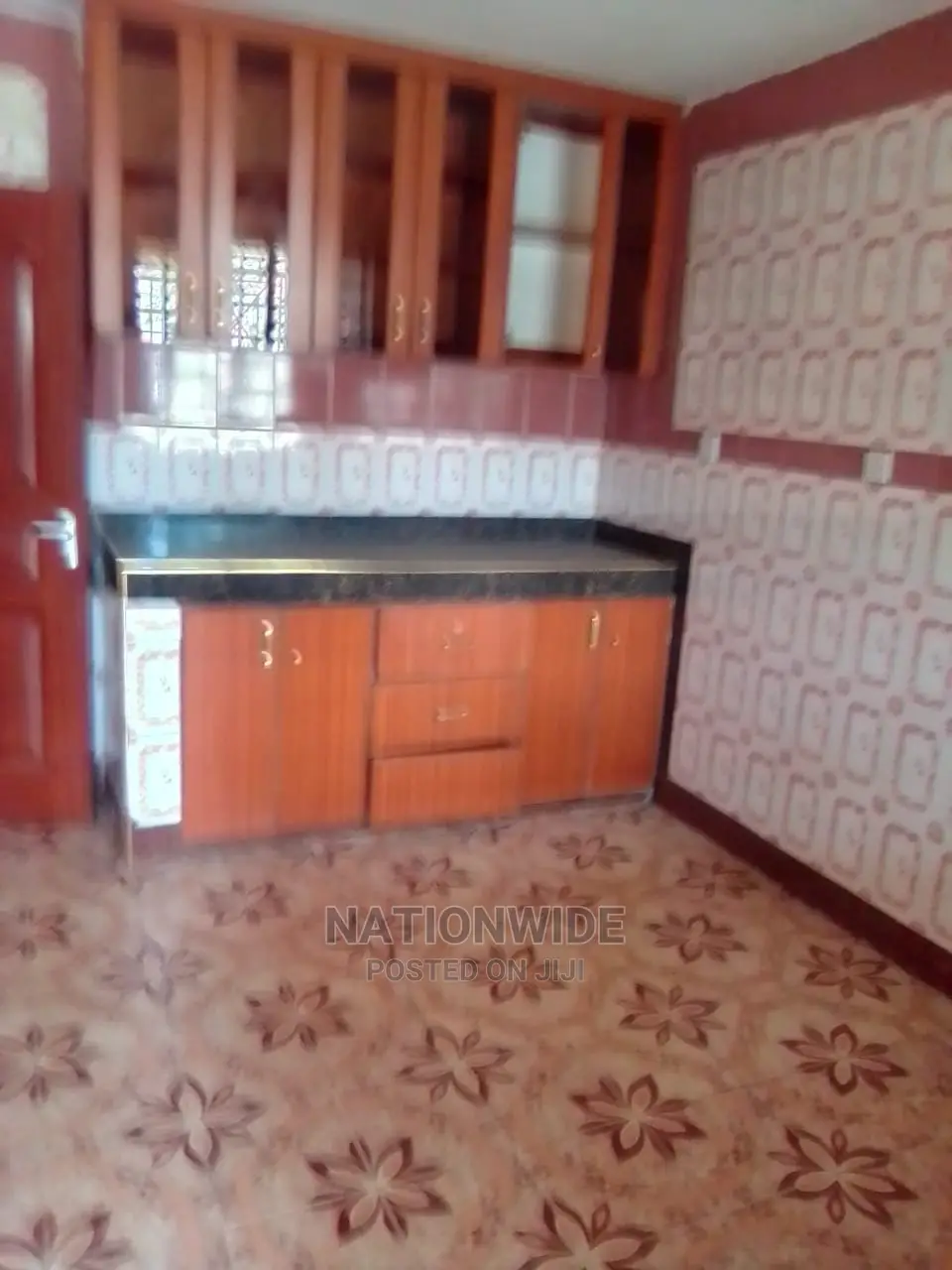 3bdrm Block of Flats in Hurlingham for Rent