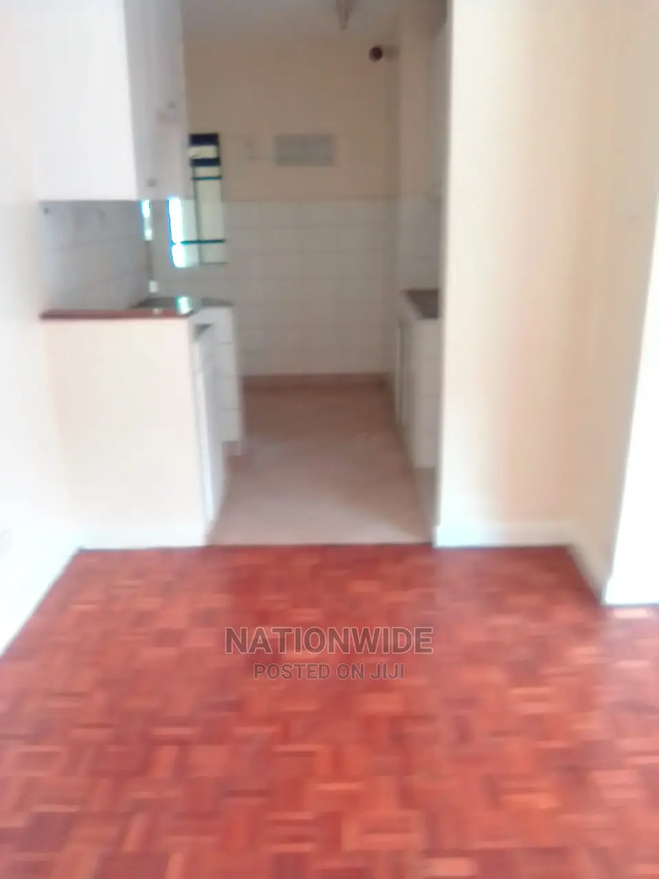 3bdrm Block of Flats in Valley Arcade for Rent