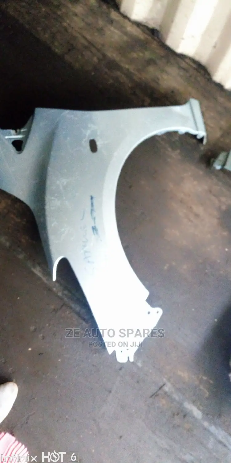 Mazda Demio Wing 08