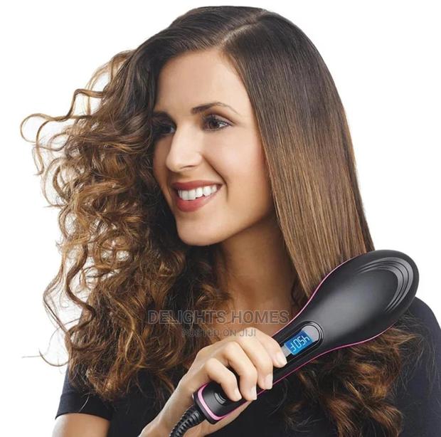 Hair Straightener Brush - main view