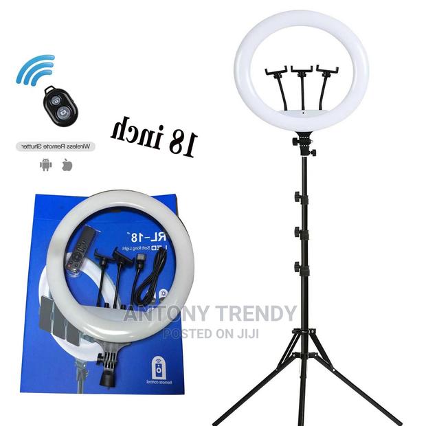 RL-18 LED 18 Inch Ring Light With Remote Shutter - main view