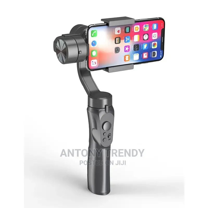 Intact Holding Handheld Gimbal Stabilizer
