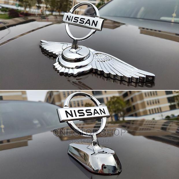Nissan Bonnet Badge - main view