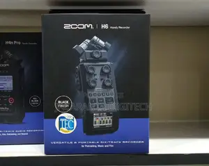 Zoom H6 6-Input / 6-Track Portable Handy Recorder