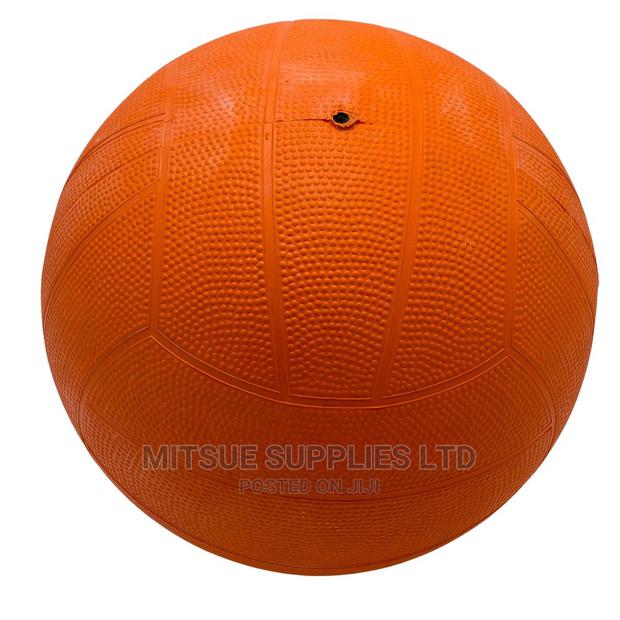 Sparo Netball Ball Rubber With Grip - thumbnail 2