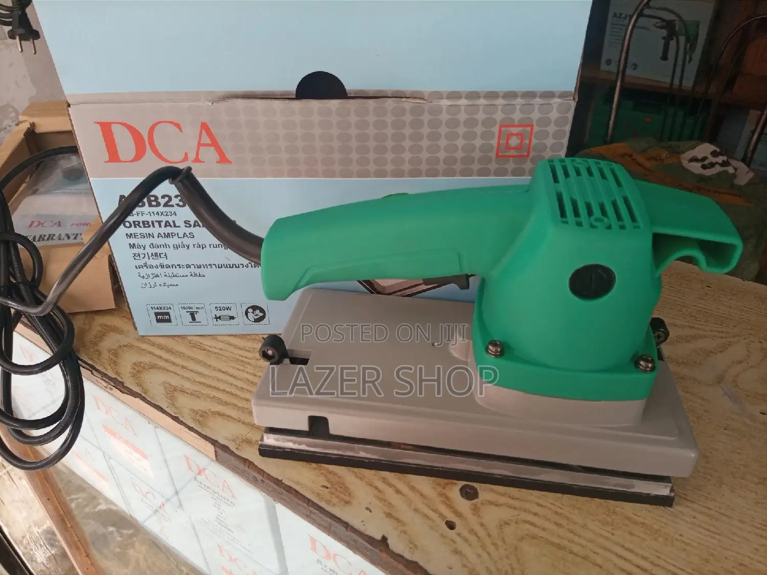 DCA Orbital Sander