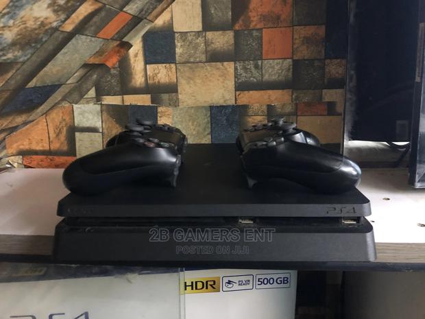 Ps4 Slim Clean Used - thumbnail 3