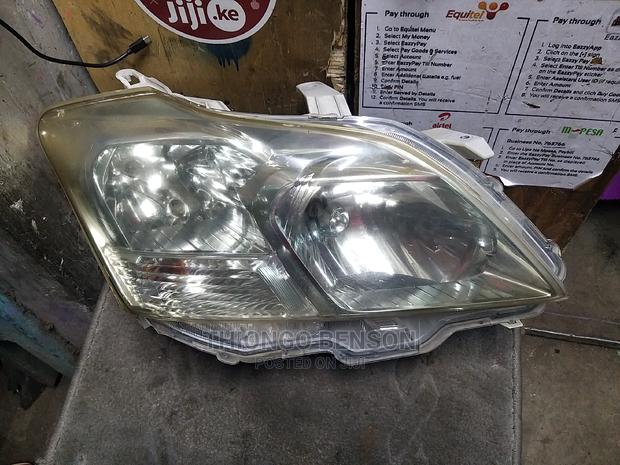 Premio 260 Headlights - main view