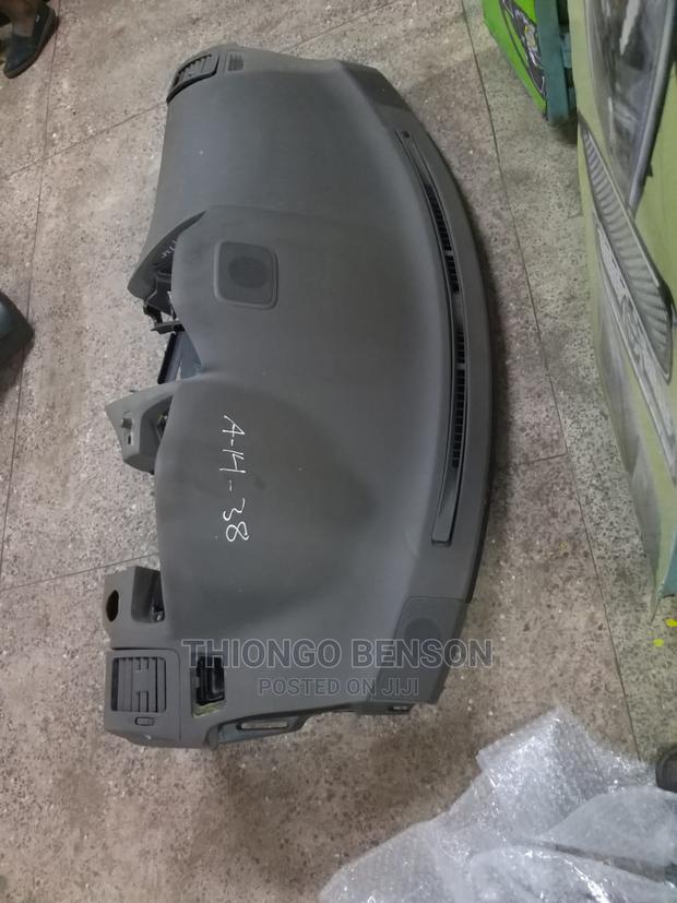 Toyota Harrier 2010 Dashboard - main view