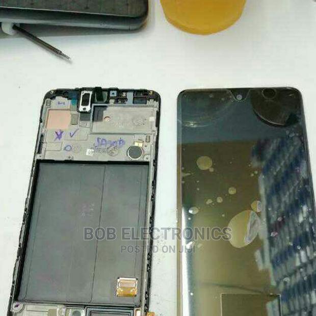 Samsung A30 Expert Screen Repair
