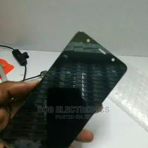Samsung A70 Screen Replacement on Special Offer