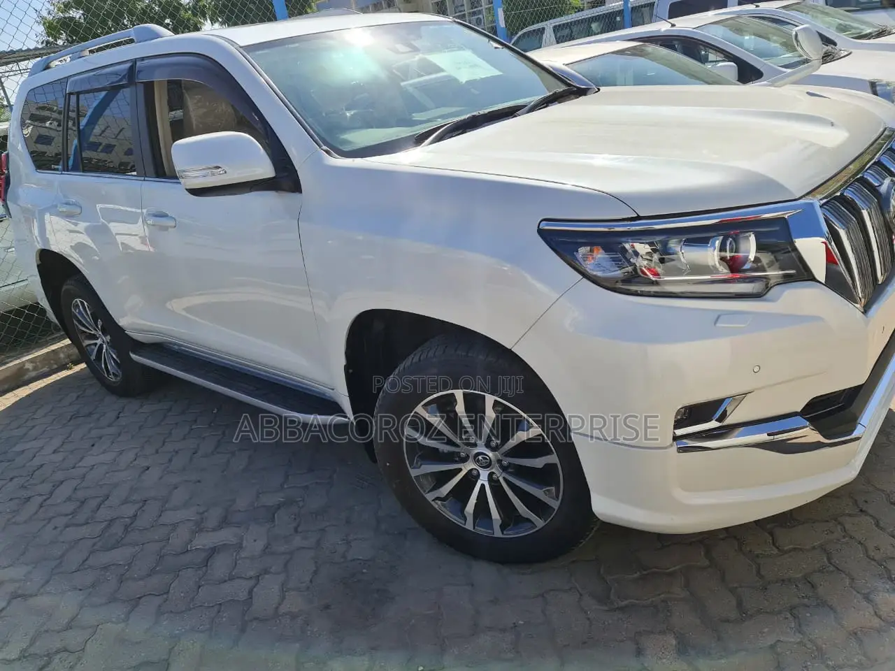 Toyota Land Cruiser Prado 2019 2.8 Pearl