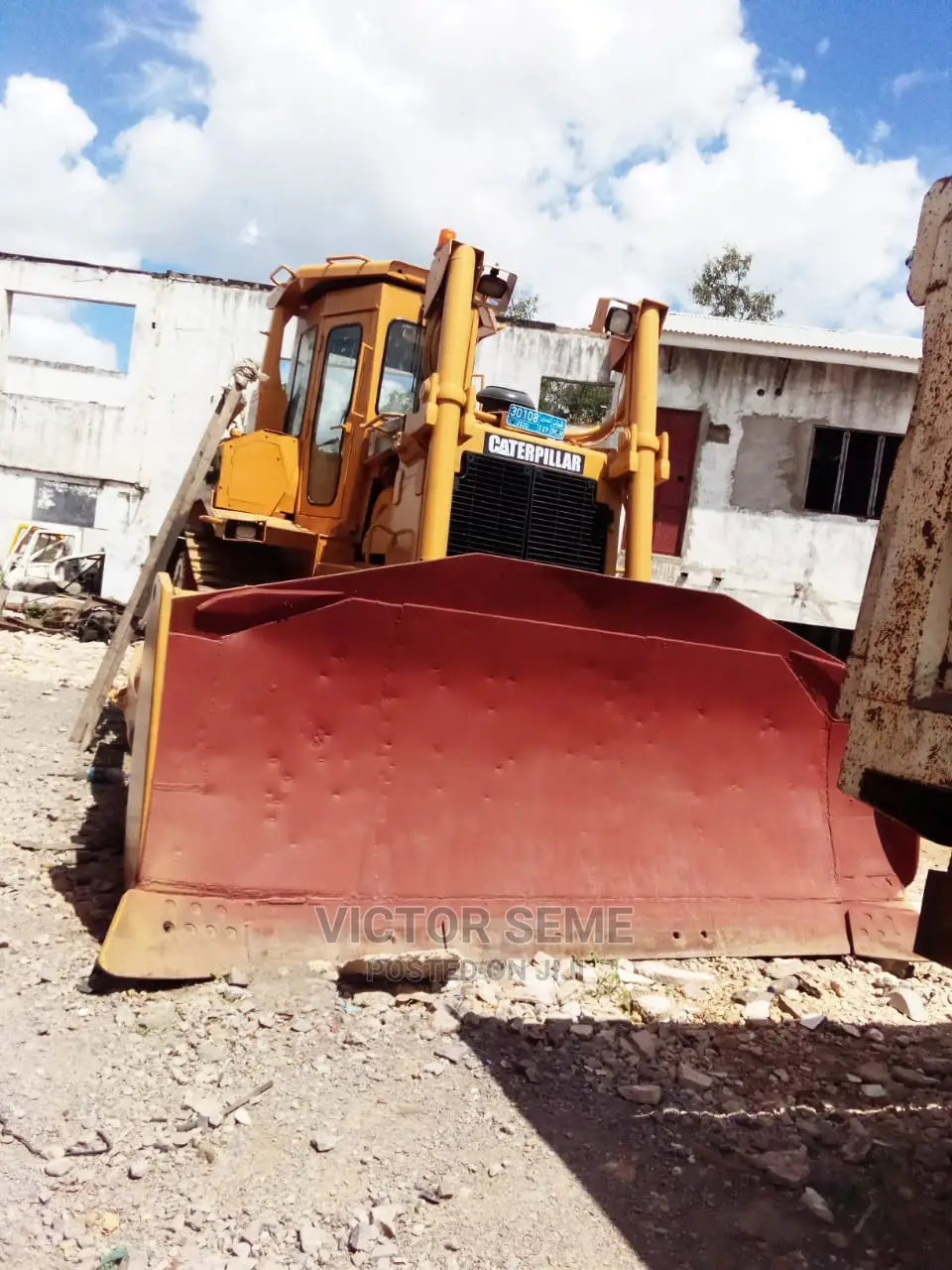 Cat D8R Dozer For Hire At 8000 Per Hour