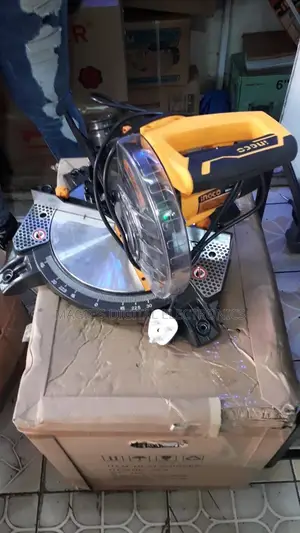 Mitre Saw 1400