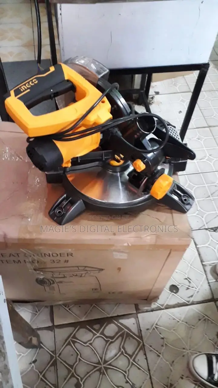 Mitre Saw 1400
