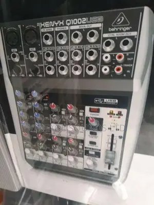 Studio Mixer
