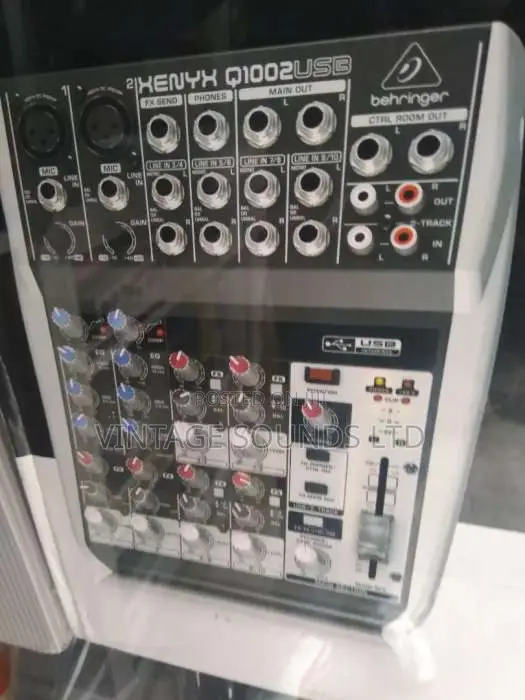 Studio Mixer