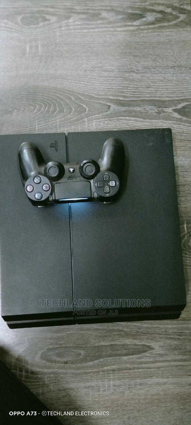 Playstation 4, 500 Gb - main view