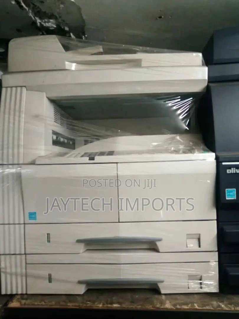 Kyocera Km 2050 Machine