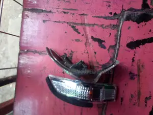 Vitz Side Mirror Indicator