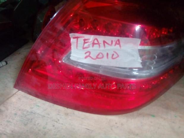 Teana 2010 Back Light