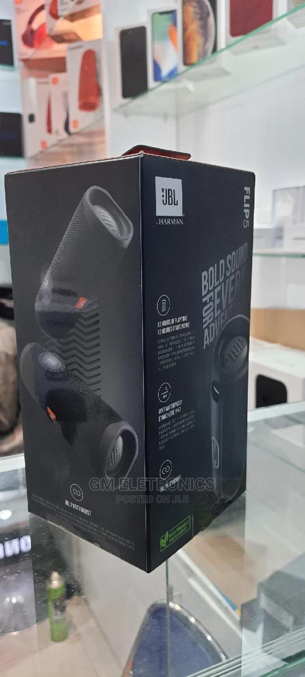 JBL Flip 5 Portable Wireless Speaker (Black) - thumbnail 4