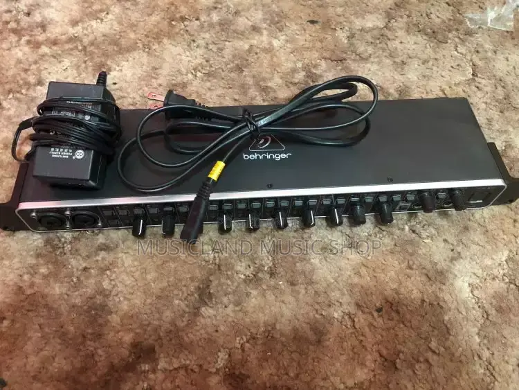 Behlinger Umx 1820 Interface