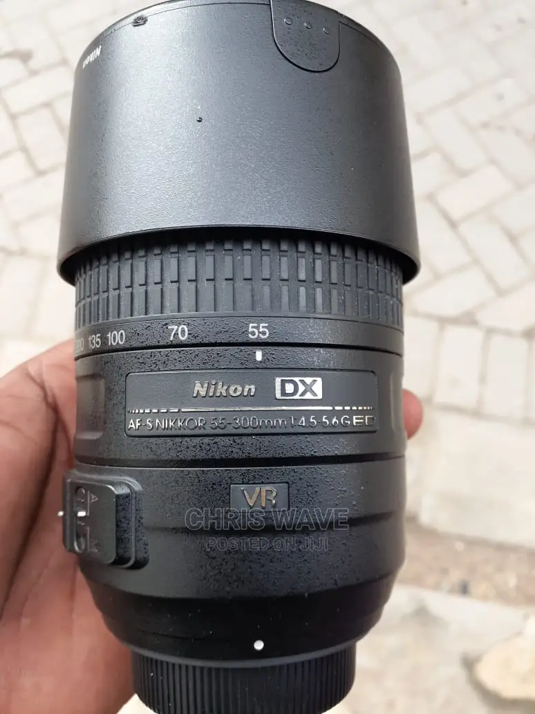 Nikon 55-300mm Superior Lens With VR