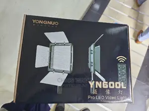 Professional Yn600l Video Light