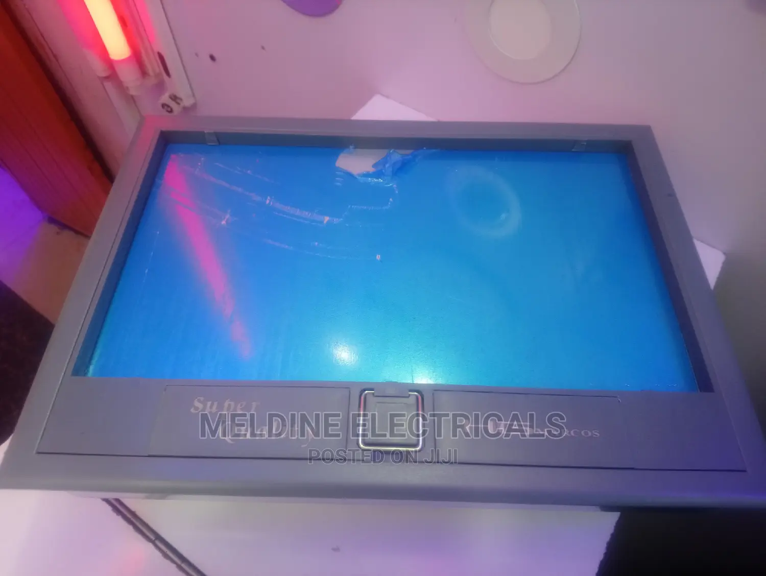 Twin Enclosed Floor Box