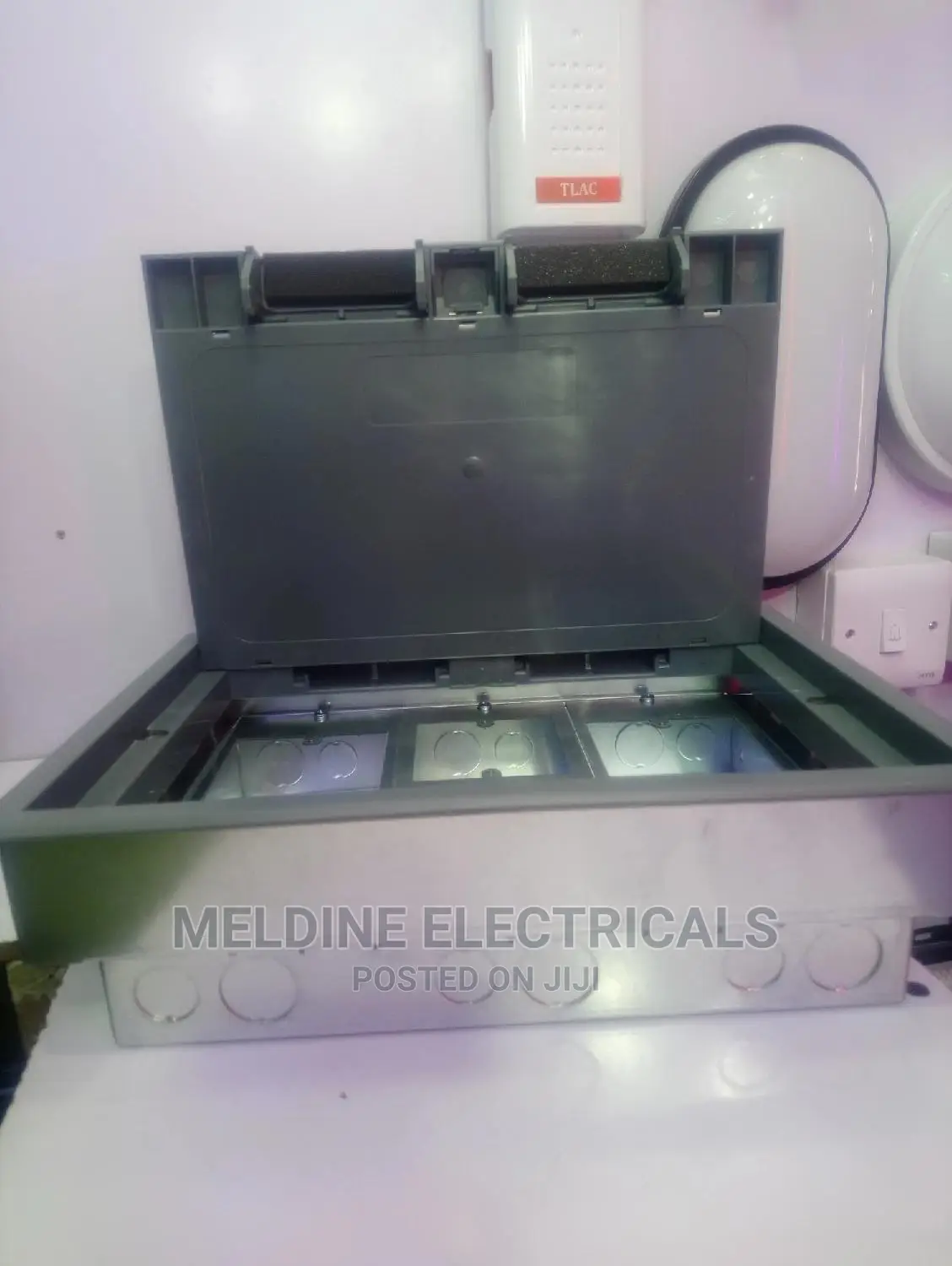 Twin Enclosed Floor Box