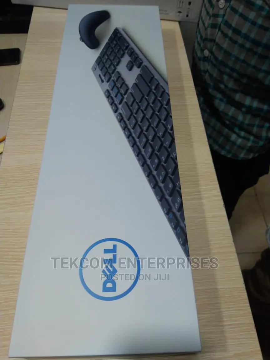 Dell Premier Wireless Keyboard and Mouse Km717-Uk
