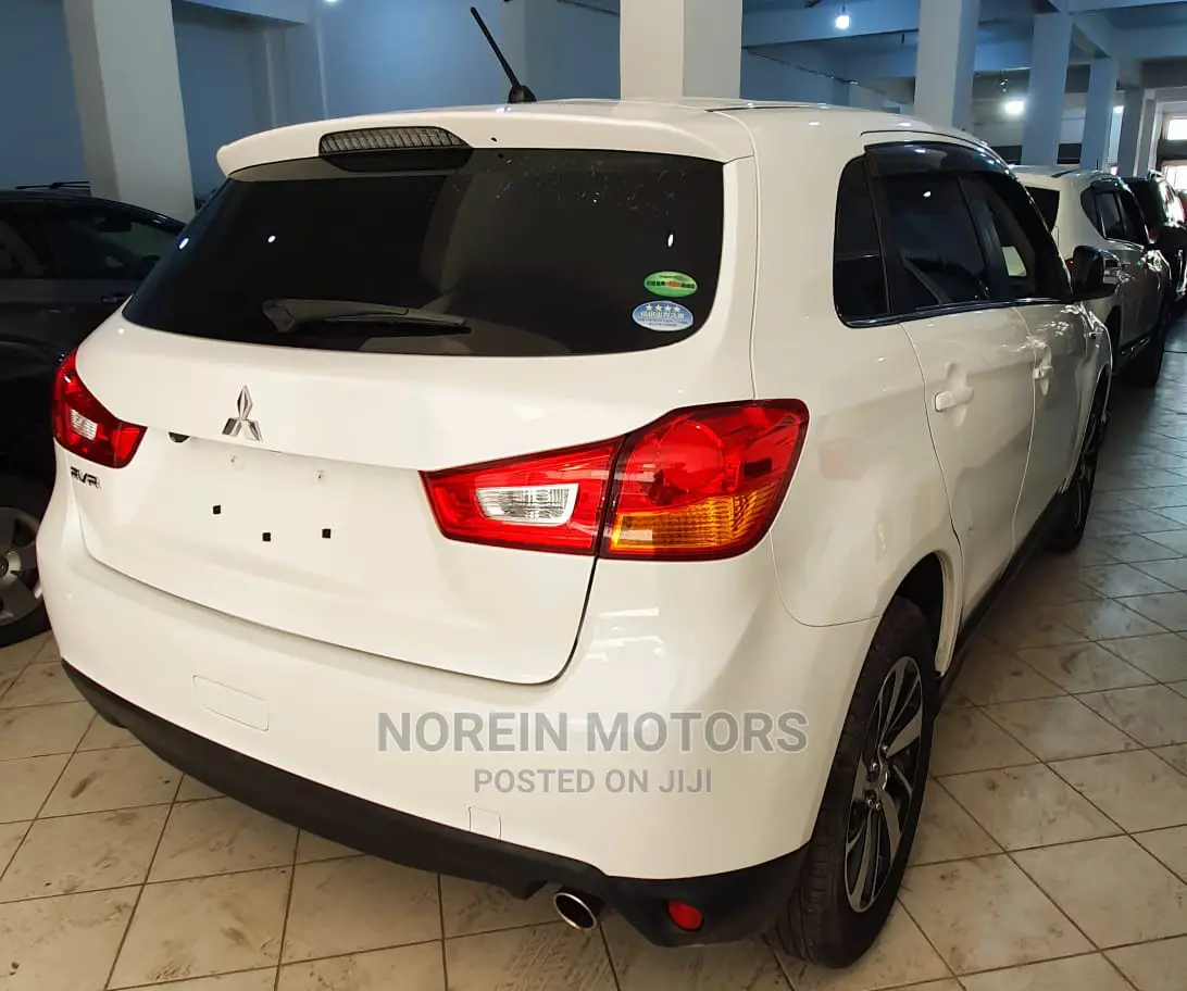 Mitsubishi RVR 2015 White