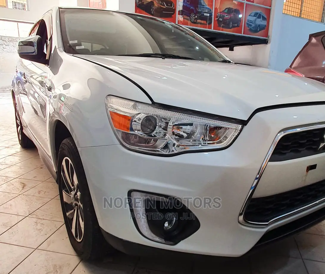 Mitsubishi RVR 2015 White