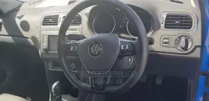 Volkswagen Polo 2014 Blue
