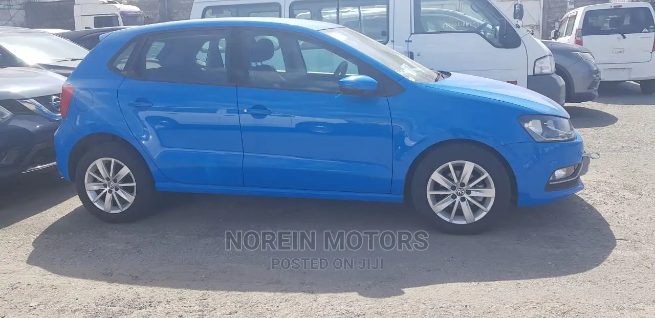 Volkswagen Polo 2014 Blue