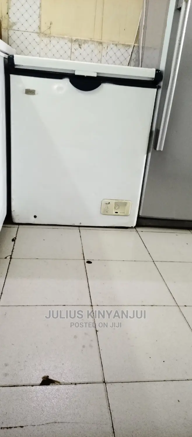 220L Freezer