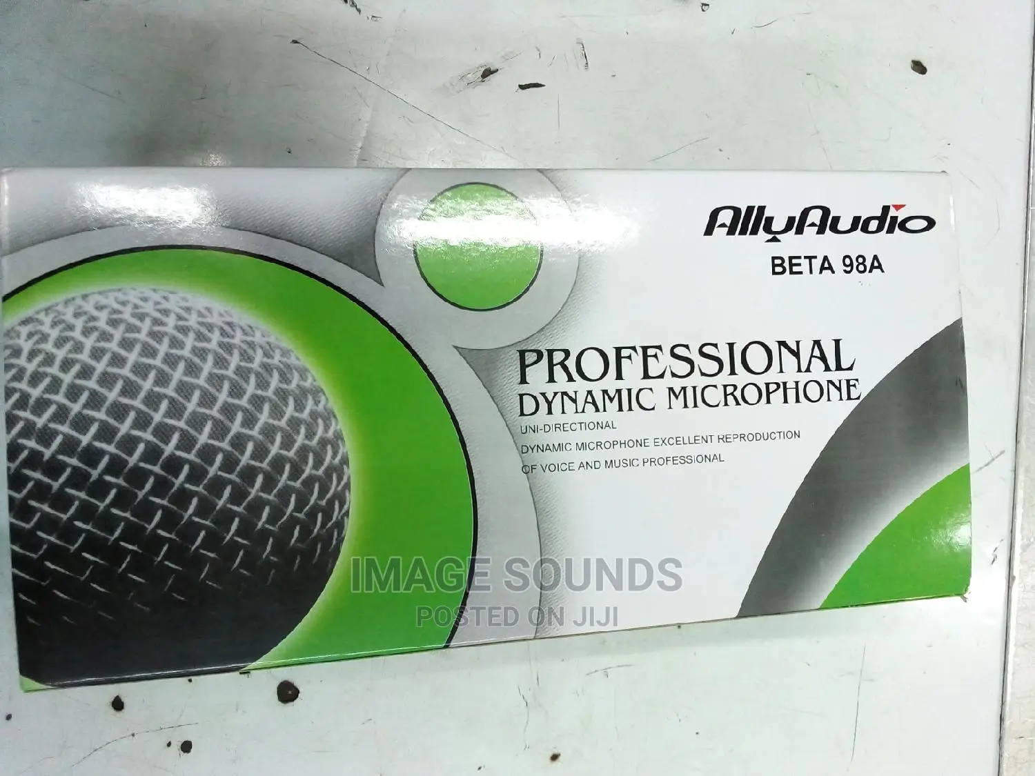 Dynamic Corded Microphone