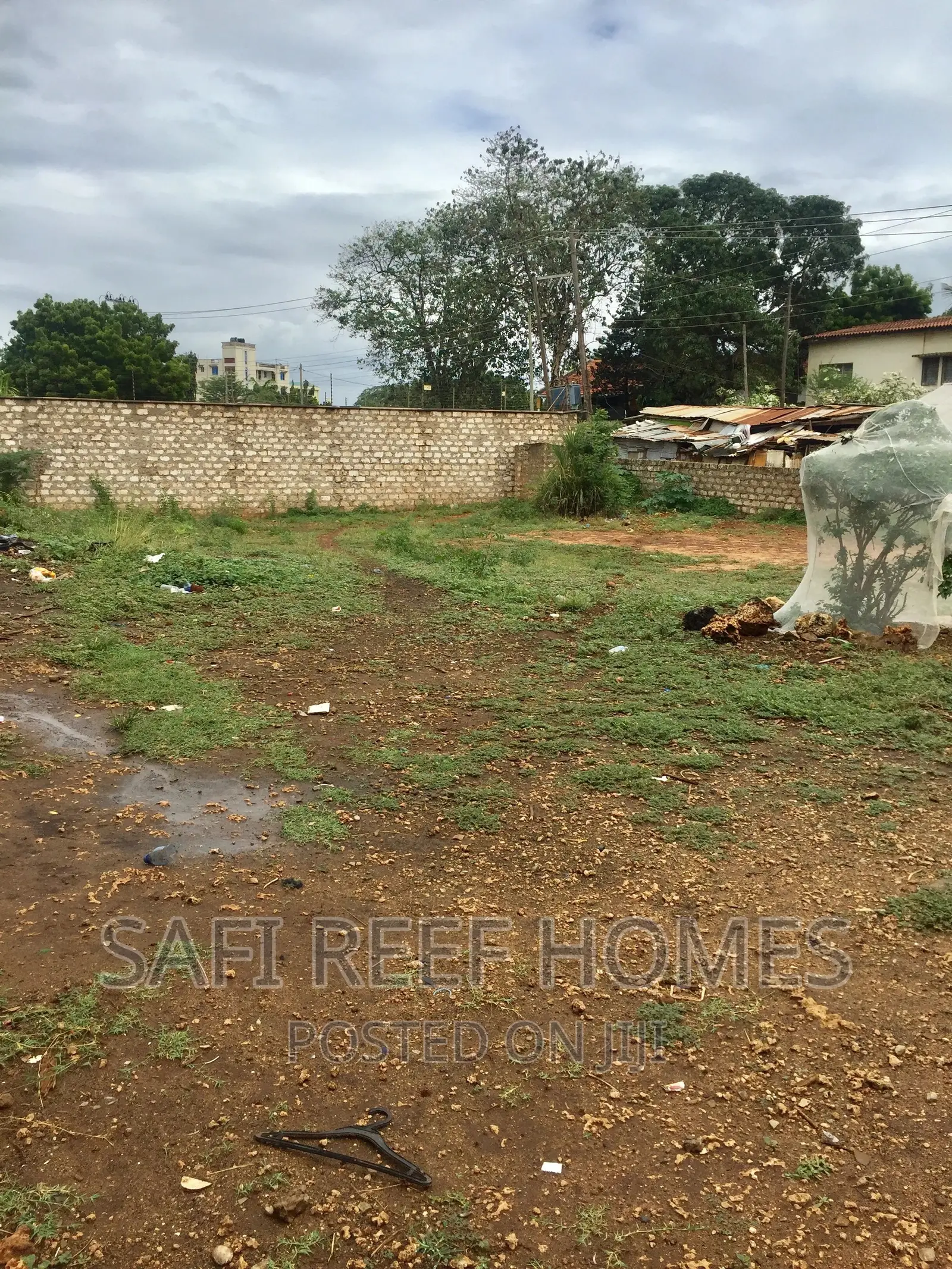 1/4( Quarter) Plot in Nyali for Sale
