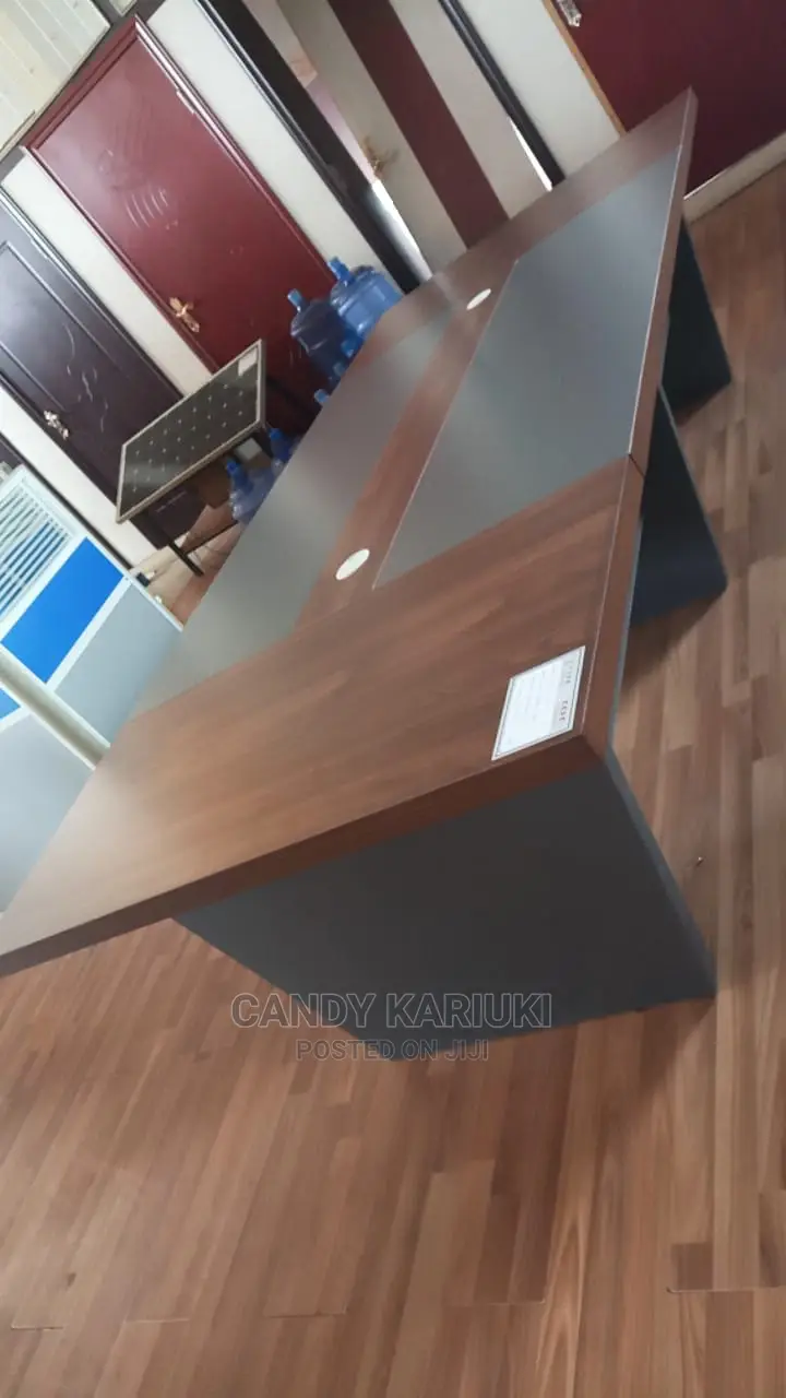 2.8m Conference Table