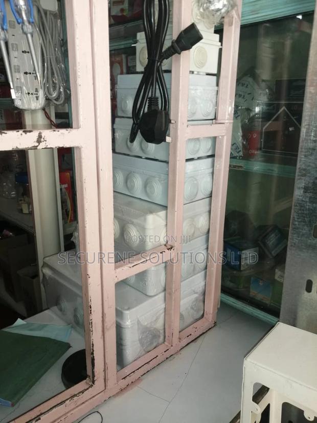 255 X 200 X 80 PVC Weatherproof Adaptor Box - thumbnail 3