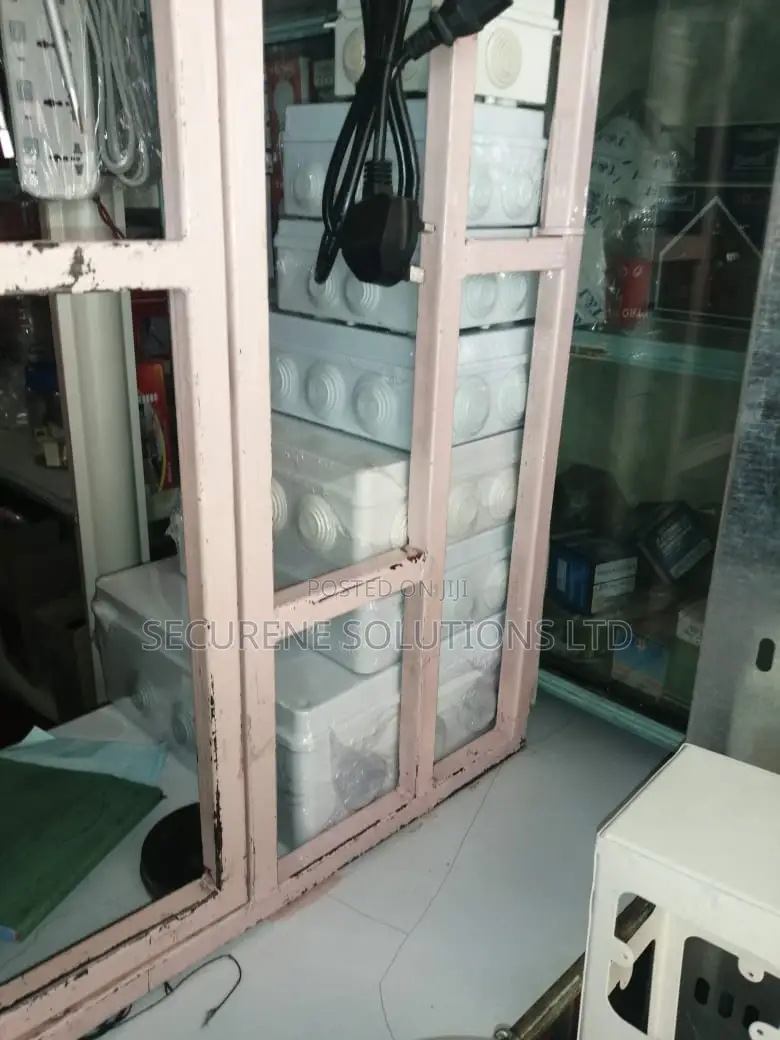 255 X 200 X 80 PVC Weatherproof Adaptor Box