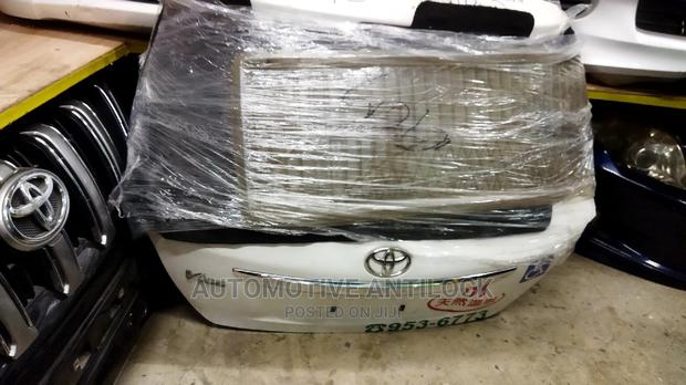 Vitz 2012 Boot Available - main view