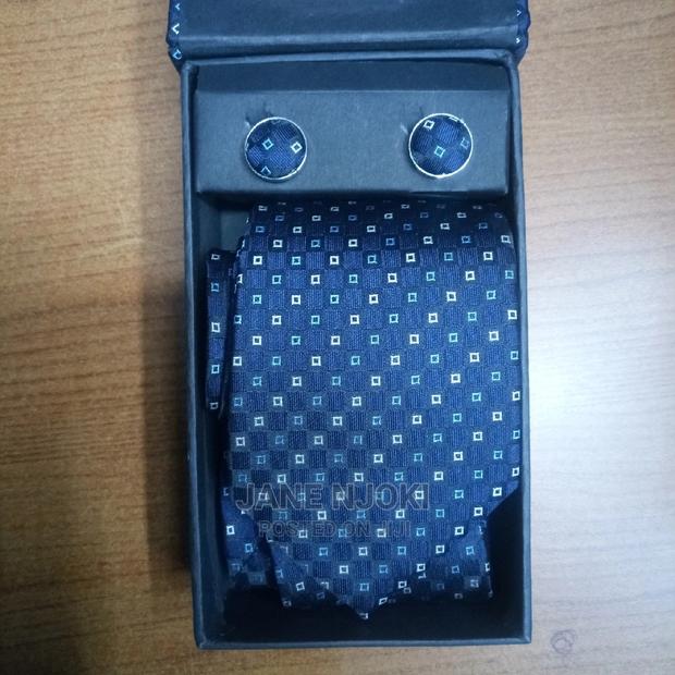 Packed Tie - main view