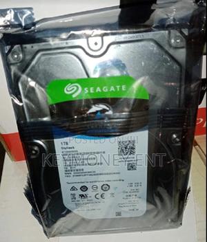 1TB Survaillance/Desktop Internal Hard Drive Brand New - thumbnail 2
