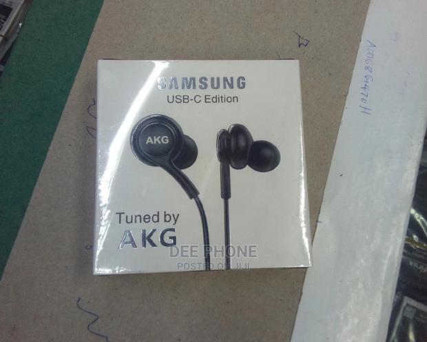 Samsung Type C Wired Earphones - main view