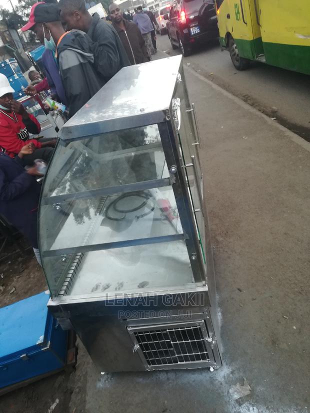 Cake Display - thumbnail 6