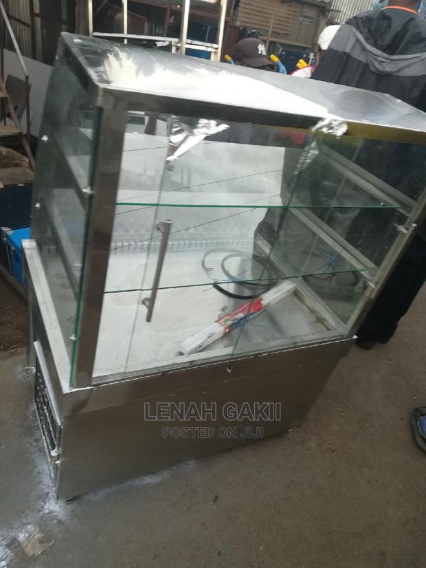 Cake Display - thumbnail 3