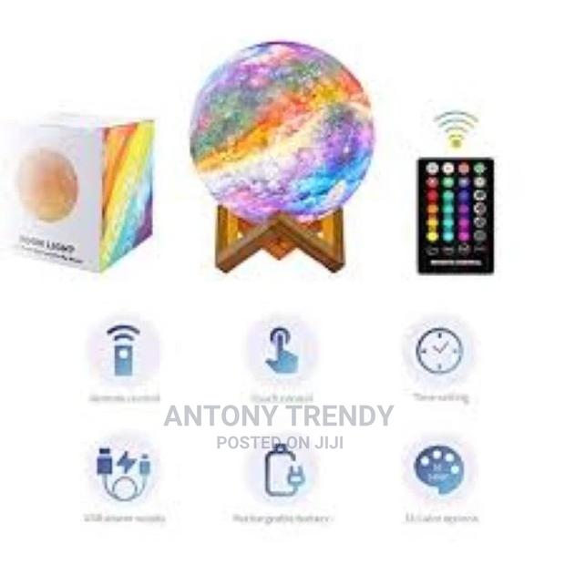 Top Seller 3D Moon Lamp Remote Touch Control 16 Colors Glow