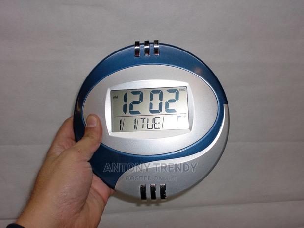 Big Digital Alarm/Calendar/Temperature Display Clock 3806